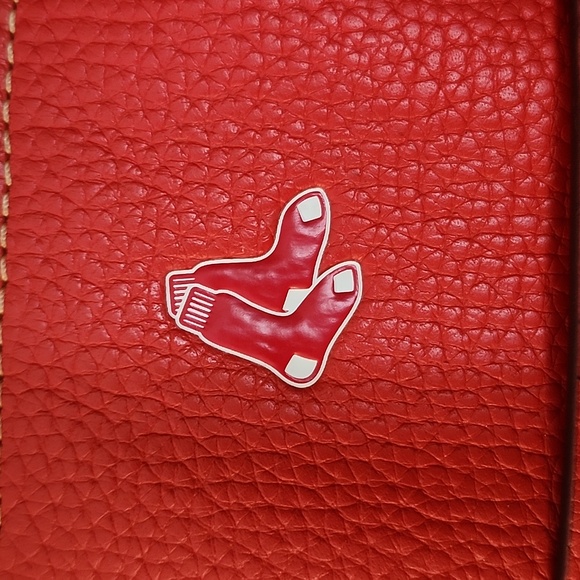 Dooney & Bourke Tote (New) w/Free D&B Wristlet - Picture 3 of 16